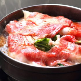 部屋街食「宝来町 阿佐利本店」すき焼き