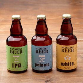 <p>メモリアルショップ「リョー」</p>
