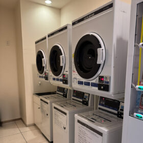 コインランドリー